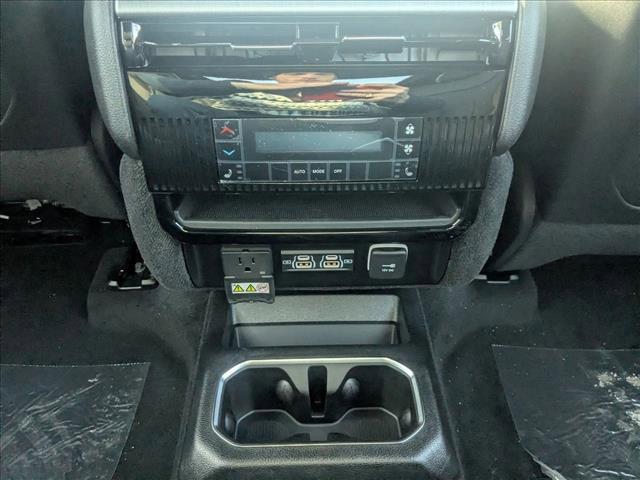 new 2026 Jeep Grand Wagoneer car, priced at $80,400