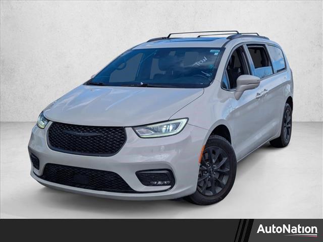 used 2021 Chrysler Pacifica car, priced at $26,990