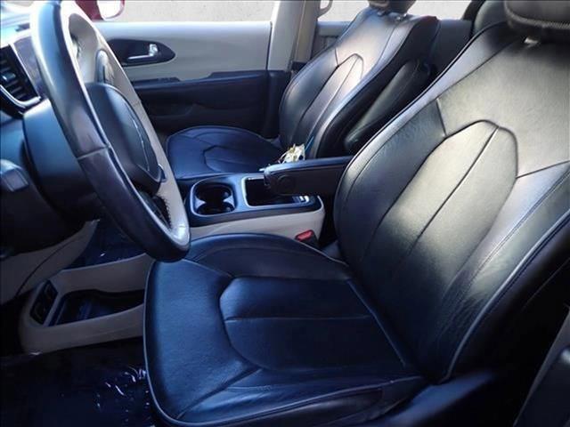 used 2020 Chrysler Pacifica car, priced at $17,790