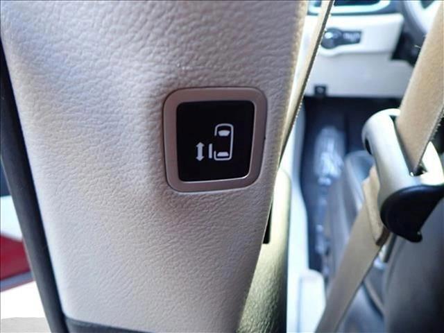 used 2020 Chrysler Pacifica car, priced at $17,790