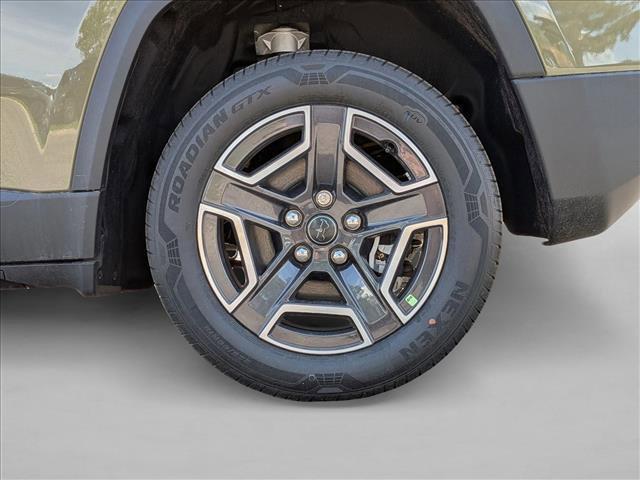new 2026 Jeep Cherokee car, priced at $37,789