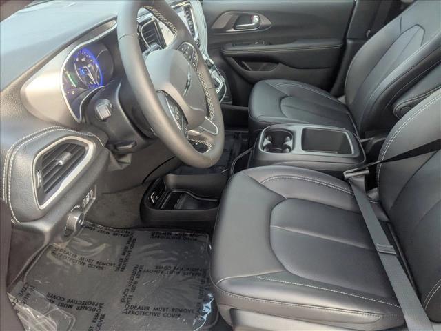 new 2026 Chrysler Pacifica car, priced at $44,600