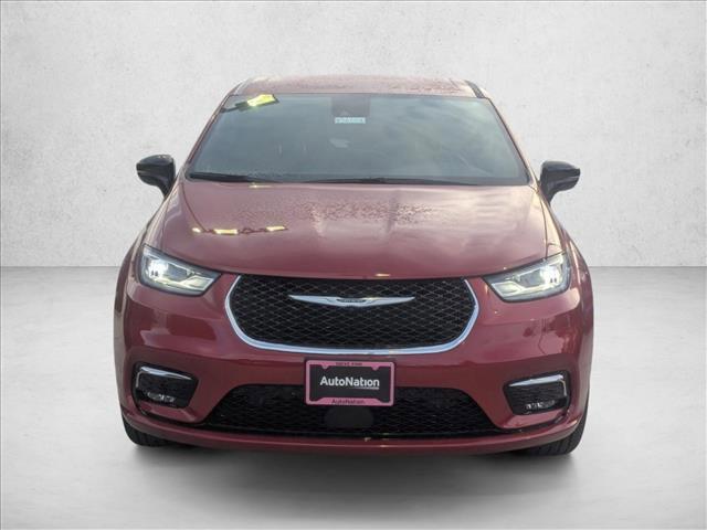 new 2026 Chrysler Pacifica car, priced at $44,600