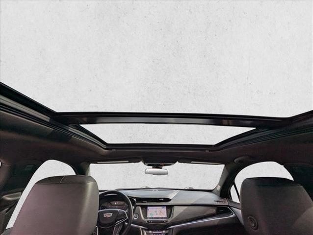 used 2023 Cadillac XT5 car, priced at $25,990