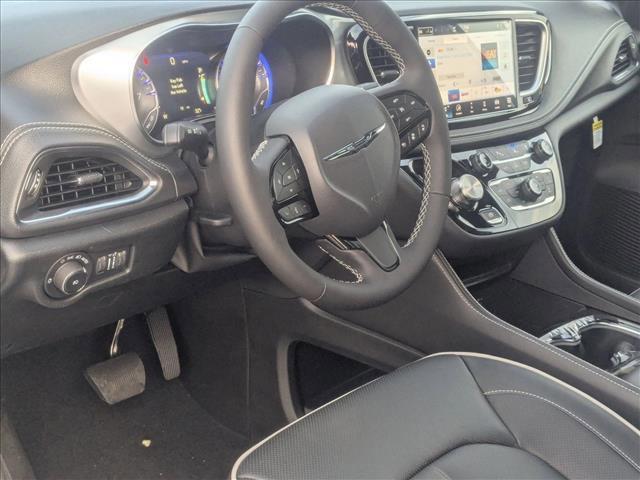 new 2026 Chrysler Pacifica car, priced at $51,089