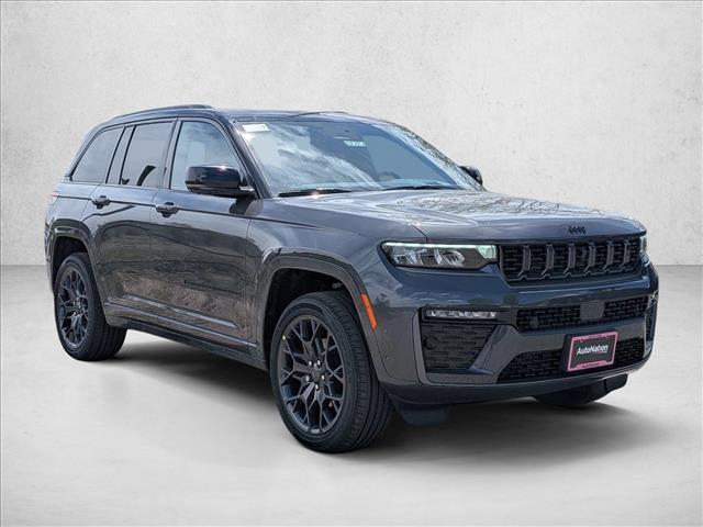 new 2026 Jeep Grand Cherokee car, priced at $59,790