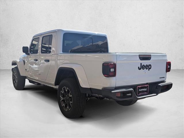 new 2026 Jeep Gladiator car, priced at $46,810