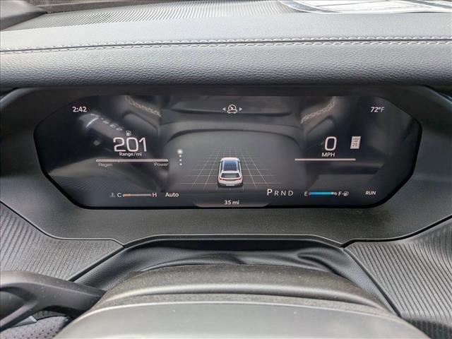 new 2026 Jeep Cherokee car, priced at $44,010