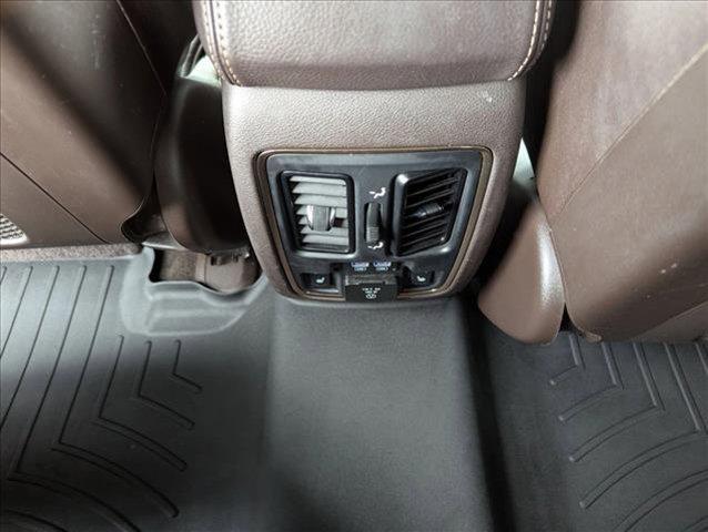 used 2014 Jeep Grand Cherokee car, priced at $11,400