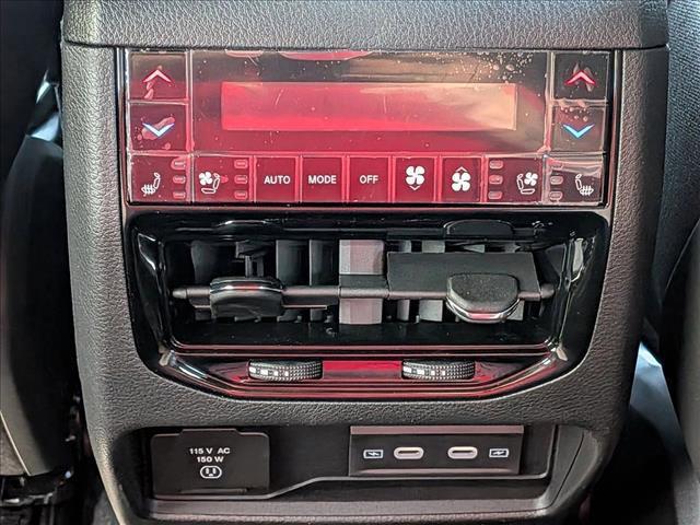new 2026 Jeep Grand Cherokee car, priced at $59,789