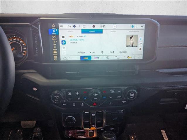 new 2026 Jeep Gladiator car, priced at $56,919