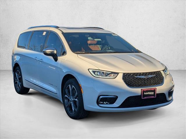 new 2026 Chrysler Pacifica car, priced at $52,090