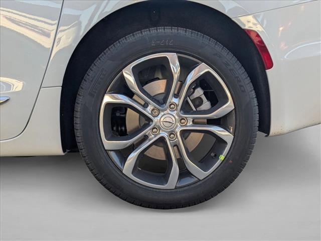 new 2026 Chrysler Pacifica car, priced at $52,090