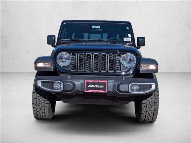 new 2026 Jeep Gladiator car, priced at $40,585