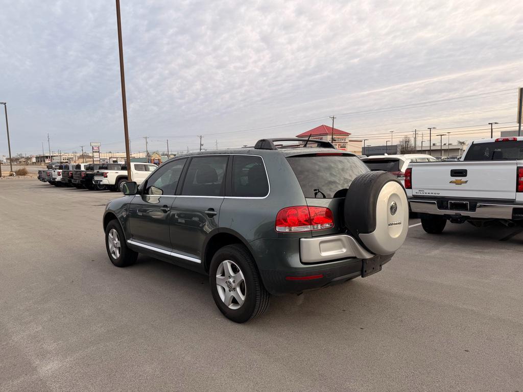 used 2006 Volkswagen Touareg car, priced at $8,990
