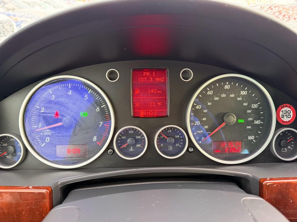 used 2006 Volkswagen Touareg car, priced at $8,990