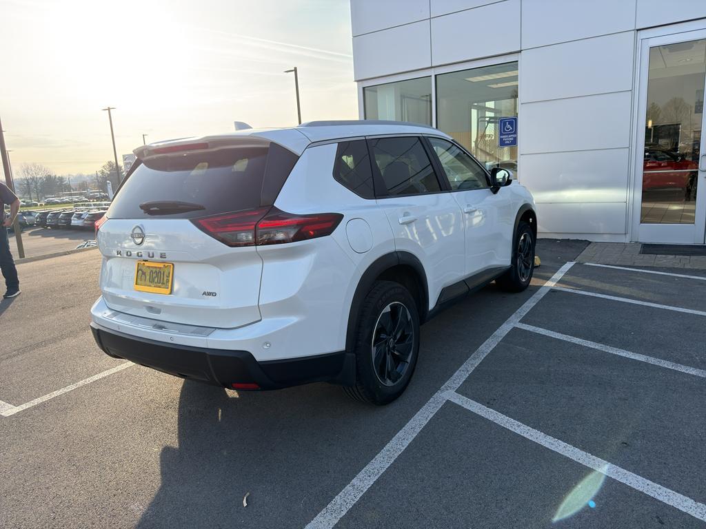 used 2025 Nissan Rogue car, priced at $25,476