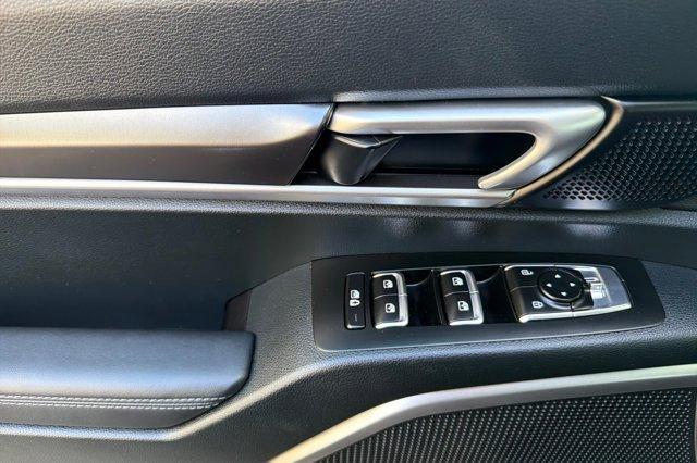 used 2025 Kia Telluride car, priced at $35,990