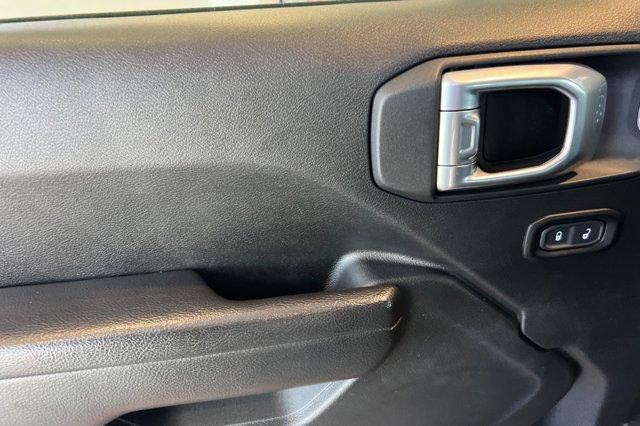 used 2022 Jeep Wrangler Unlimited car, priced at $23,490