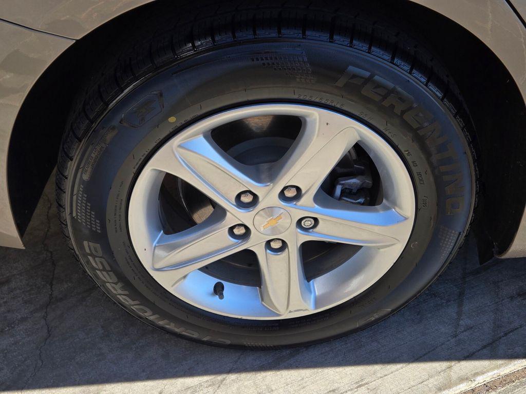 used 2024 Chevrolet Malibu car, priced at $17,382