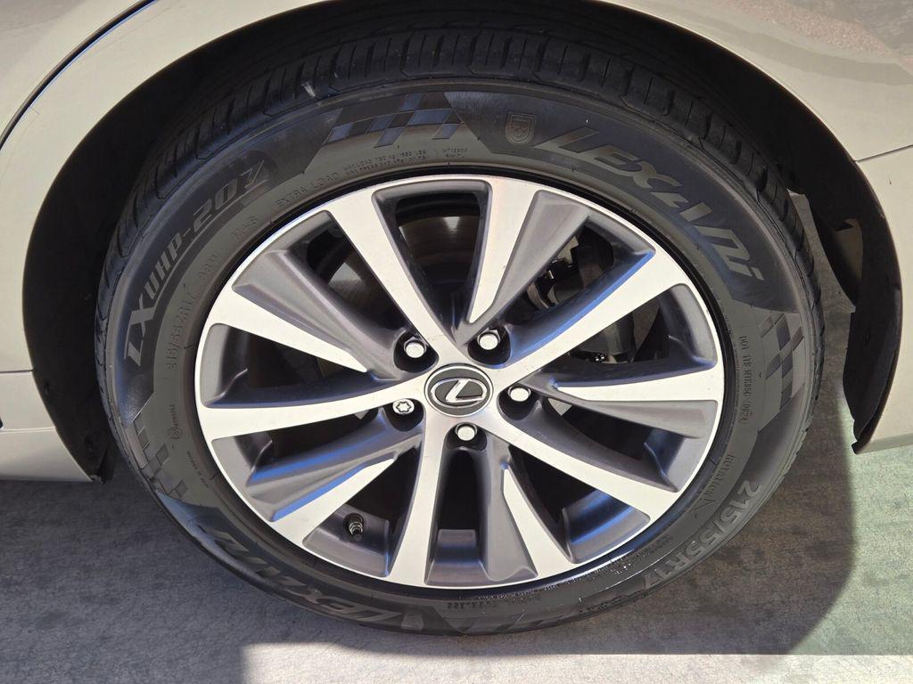 used 2019 Lexus ES 300h car, priced at $21,682
