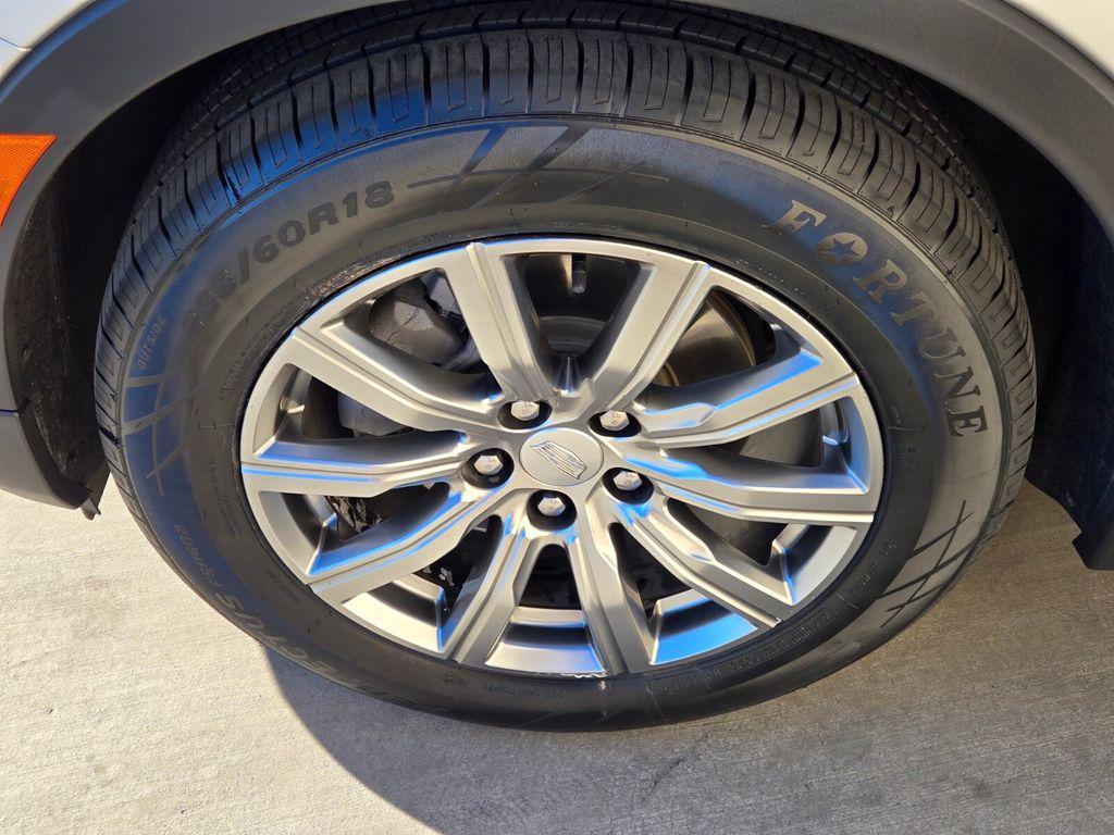 used 2022 Cadillac XT4 car, priced at $21,755