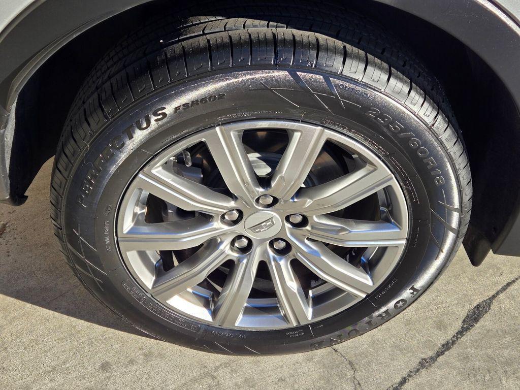 used 2022 Cadillac XT4 car, priced at $21,755