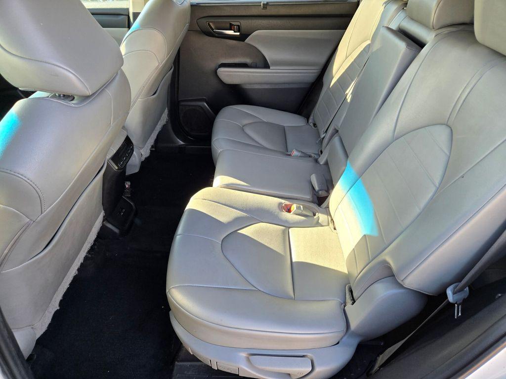 used 2022 Toyota Highlander car, priced at $33,675