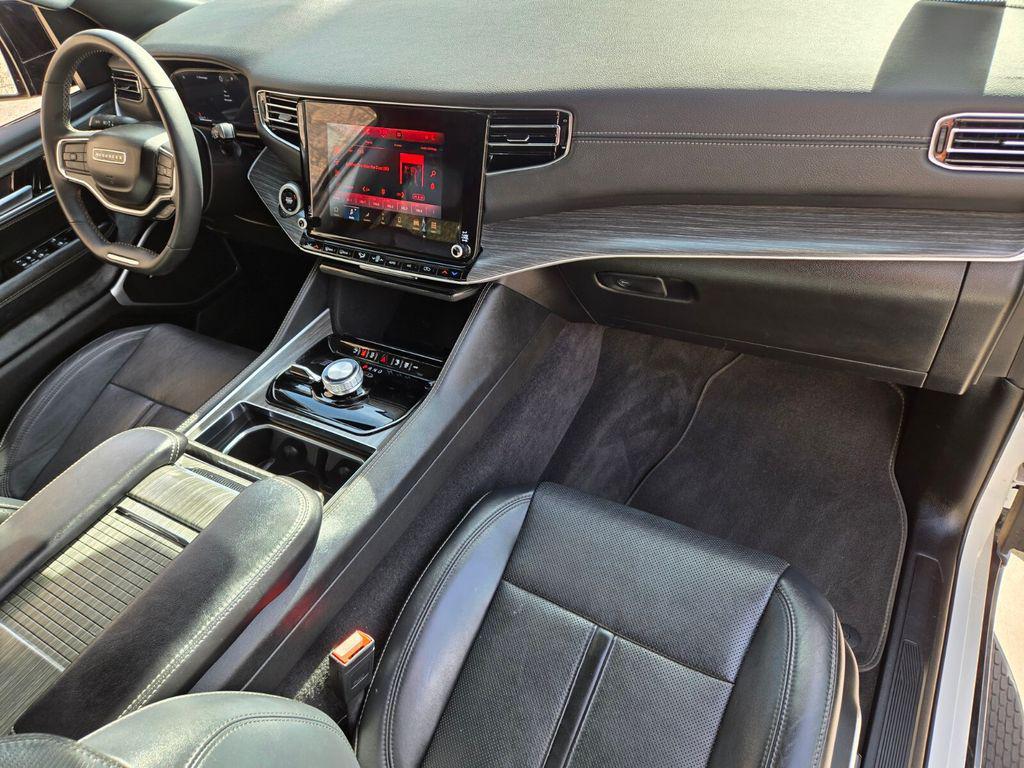 used 2024 Jeep Wagoneer L car, priced at $39,023
