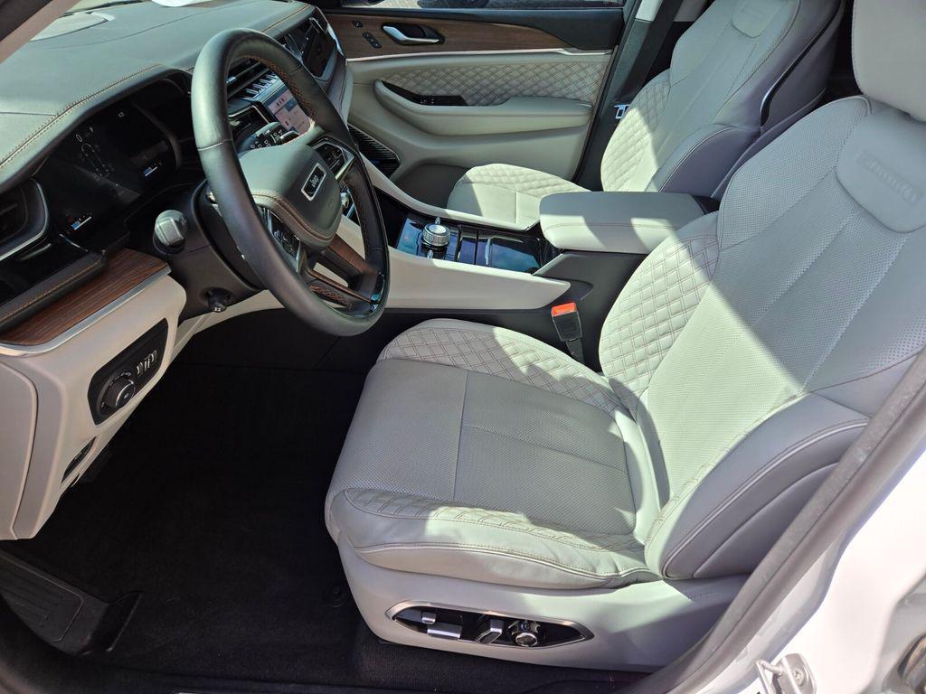 used 2022 Jeep Grand Cherokee L car, priced at $35,034