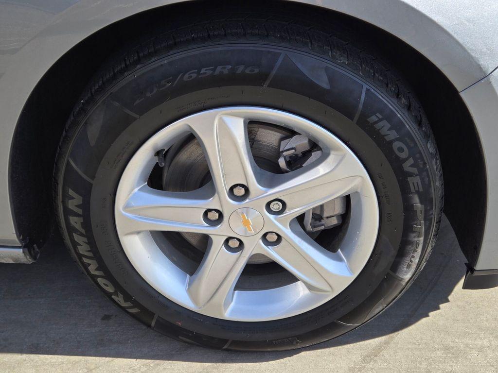 used 2024 Chevrolet Malibu car, priced at $17,382