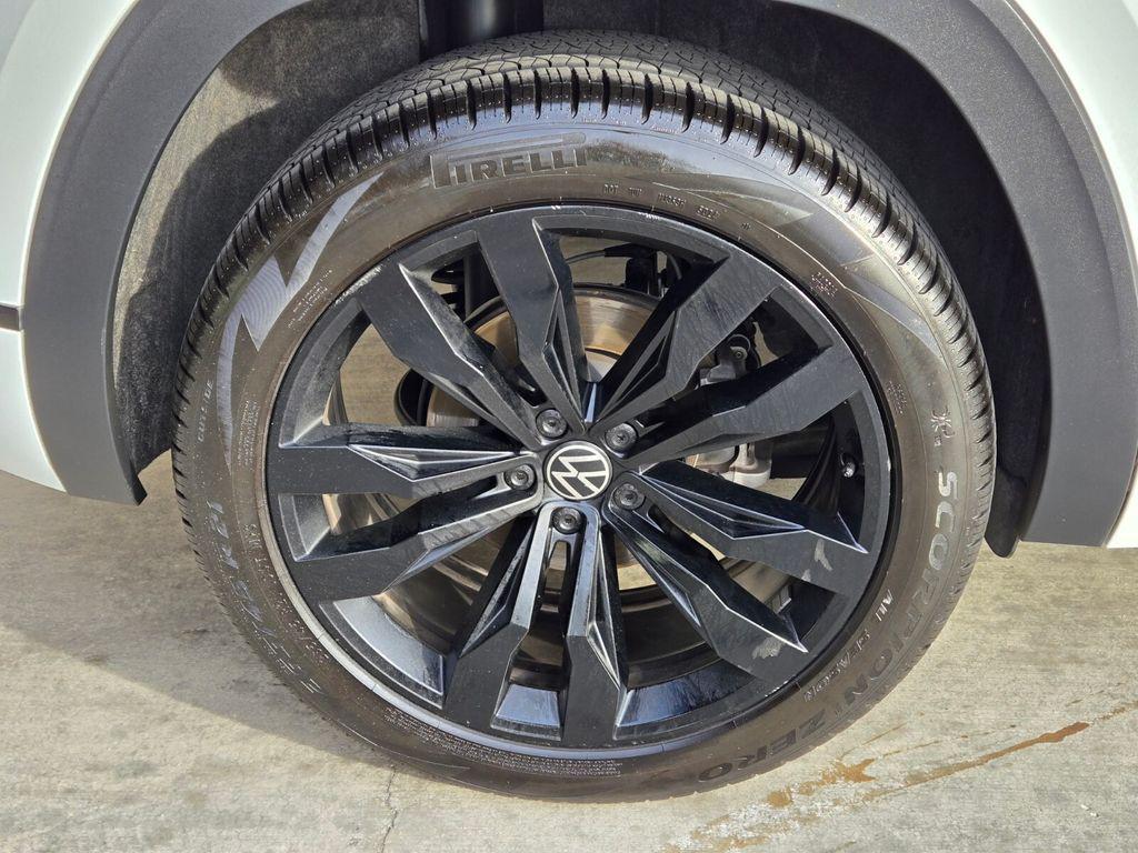 used 2021 Volkswagen Atlas Cross Sport car, priced at $22,499