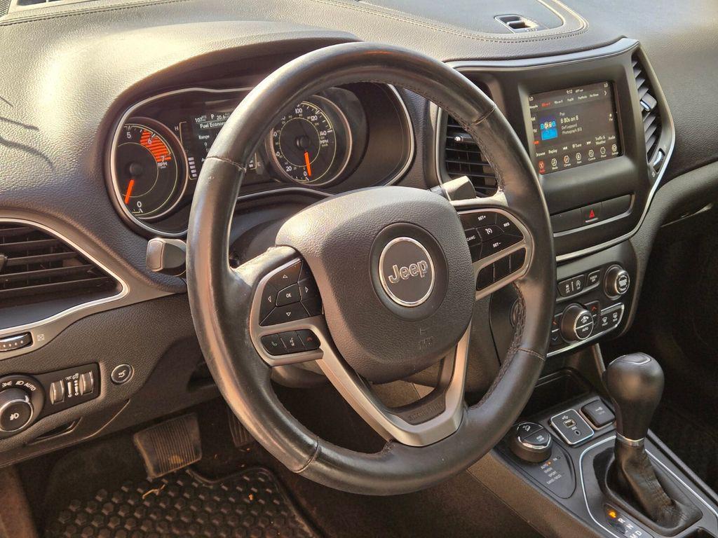 used 2019 Jeep Cherokee car, priced at $16,525