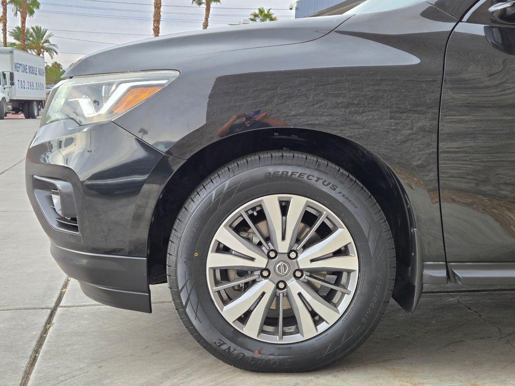 used 2020 Nissan Pathfinder car, priced at $20,934