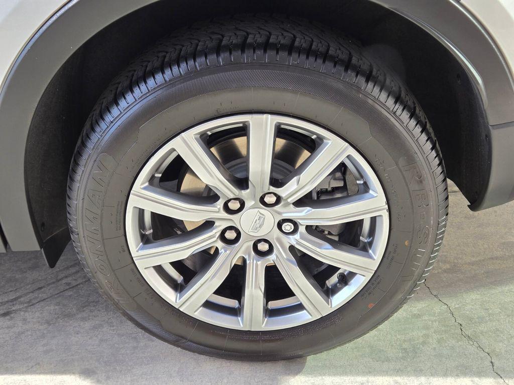 used 2022 Cadillac XT4 car, priced at $22,251