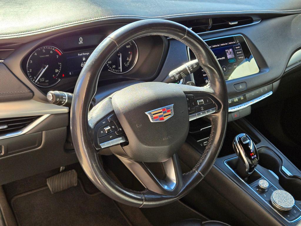 used 2022 Cadillac XT4 car, priced at $21,015