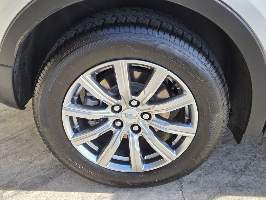 used 2022 Cadillac XT4 car, priced at $22,251