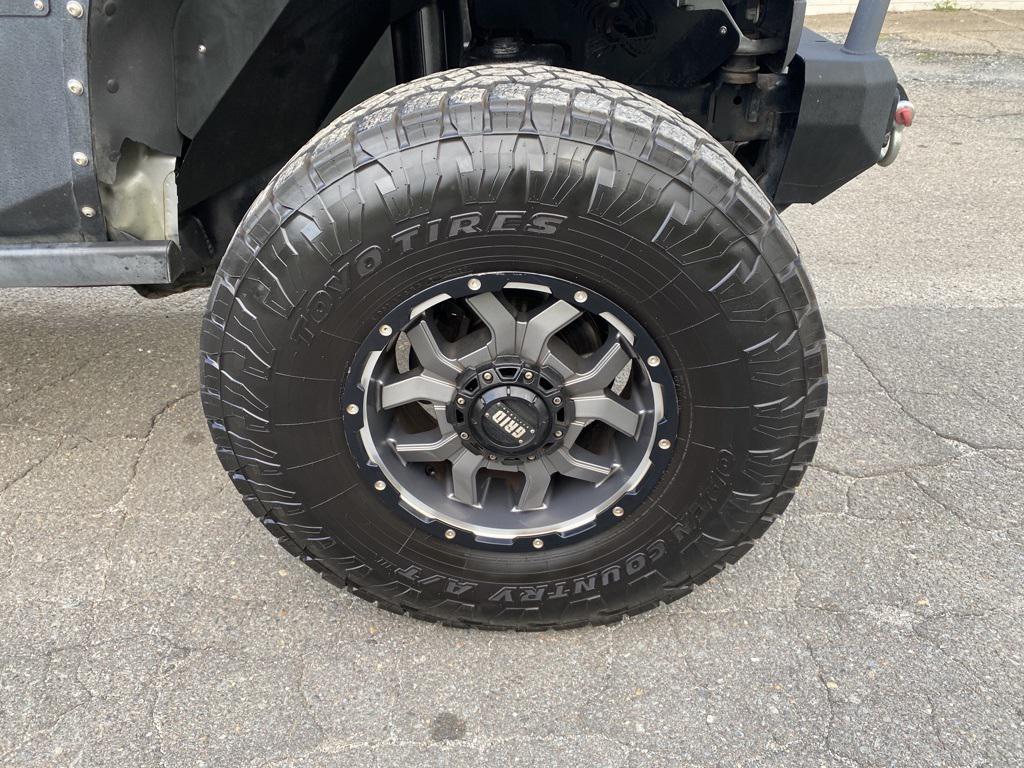 used 2013 Jeep Wrangler Unlimited car, priced at $20,587