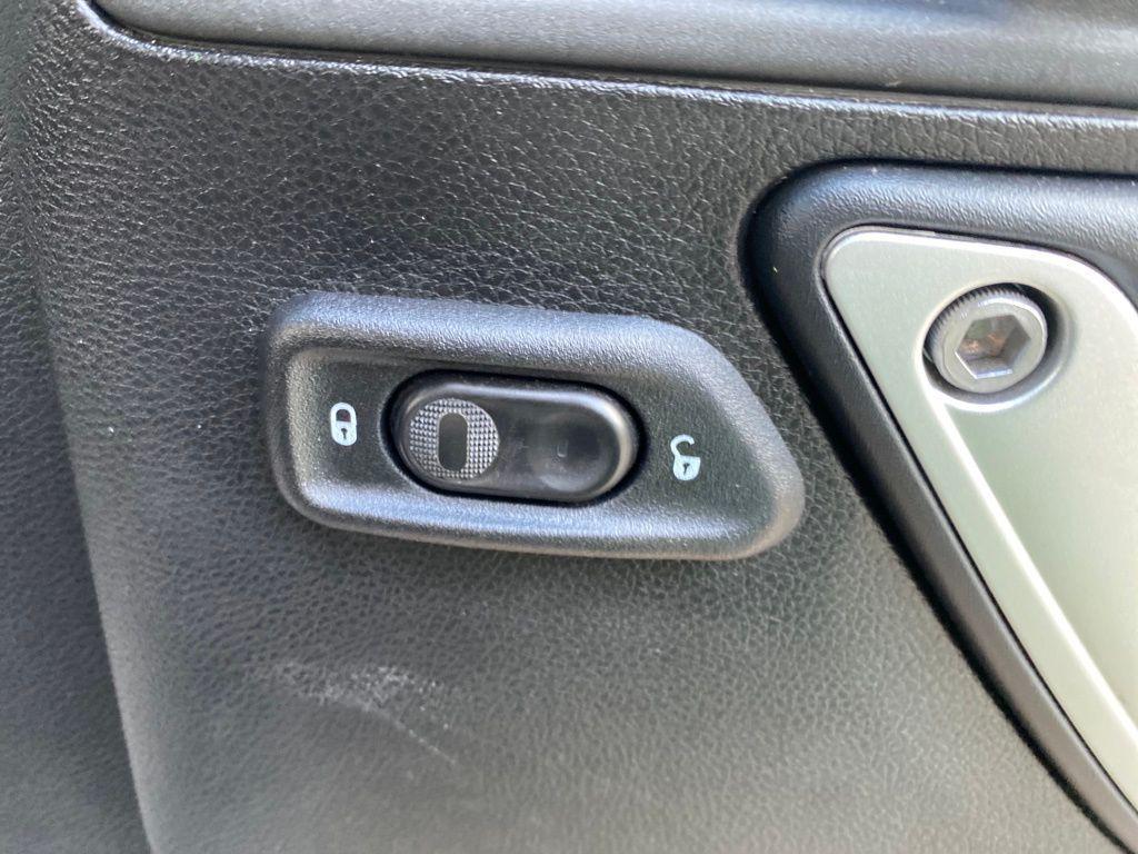 used 2013 Jeep Wrangler Unlimited car, priced at $17,500