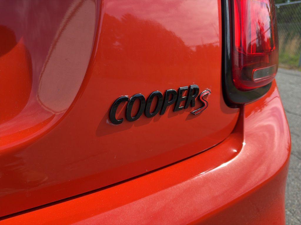 used 2020 MINI Hardtop car, priced at $17,847