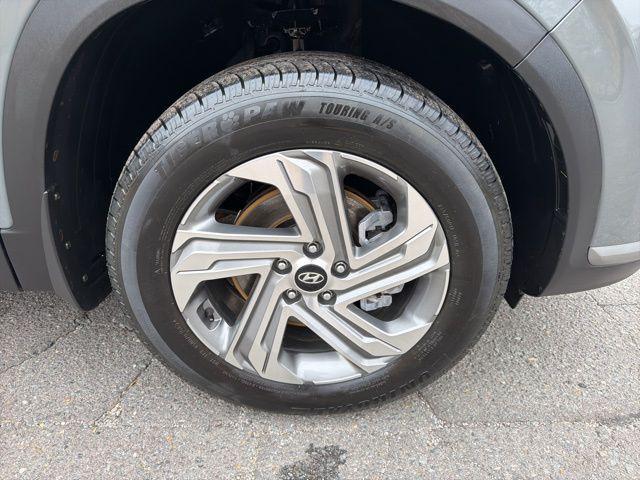 used 2023 Hyundai Santa Fe car, priced at $19,998