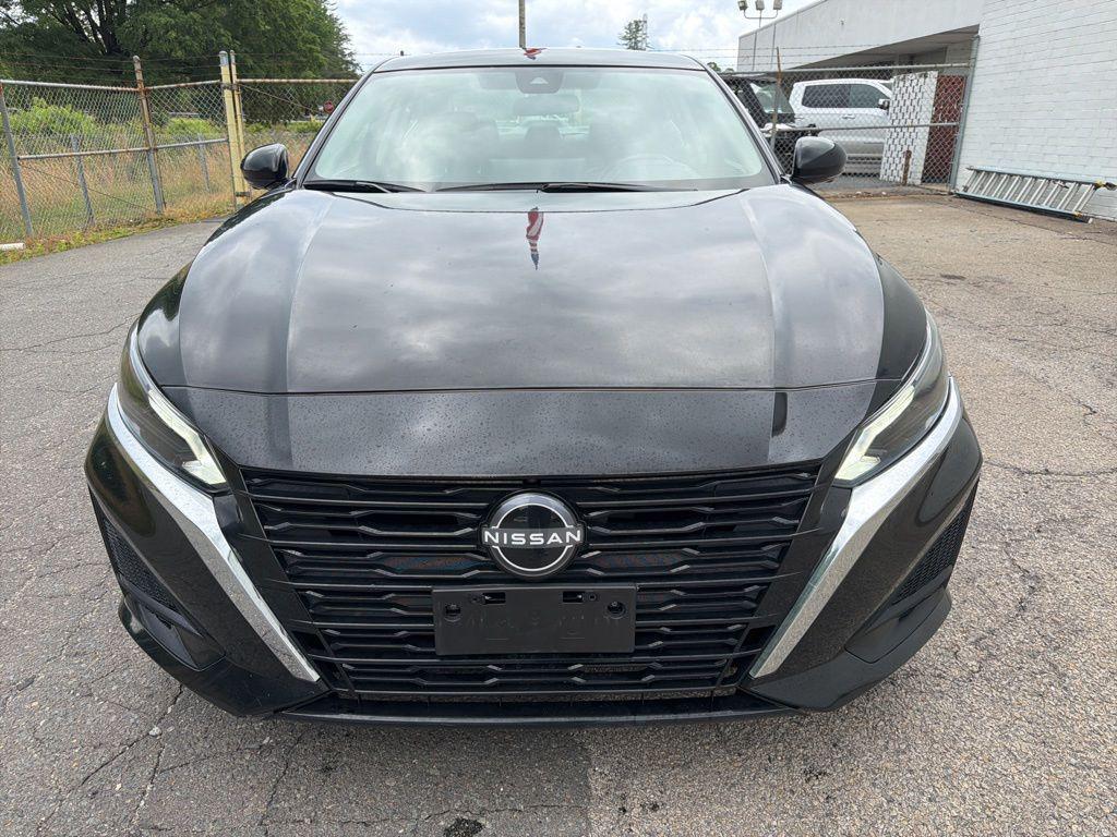used 2023 Nissan Altima car, priced at $22,217