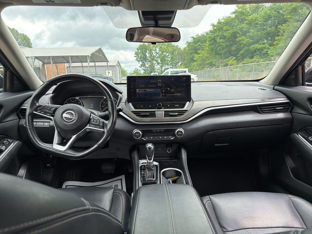 used 2023 Nissan Altima car, priced at $22,217