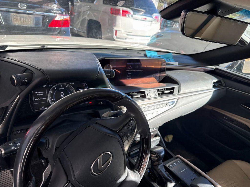 used 2019 Lexus ES 350 car, priced at $26,261
