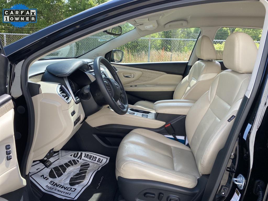 2023 Super Black Nissan Murano