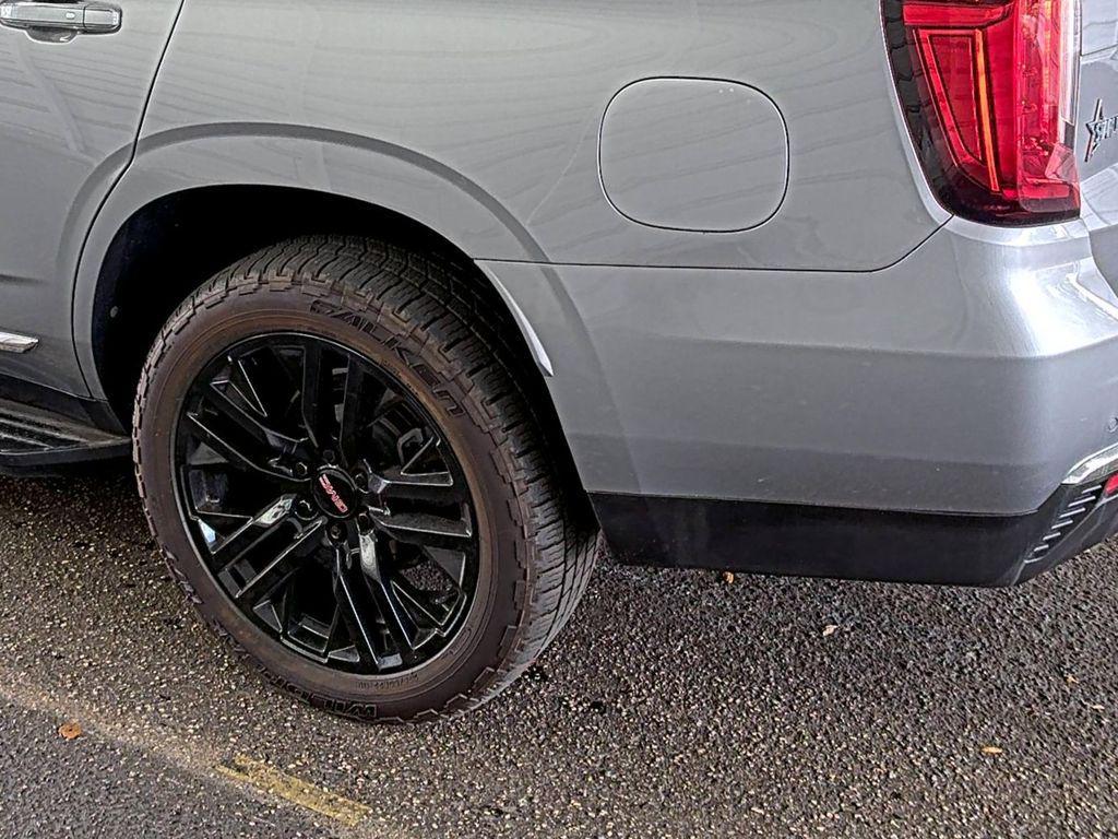 used 2023 GMC Yukon car, priced at $53,346