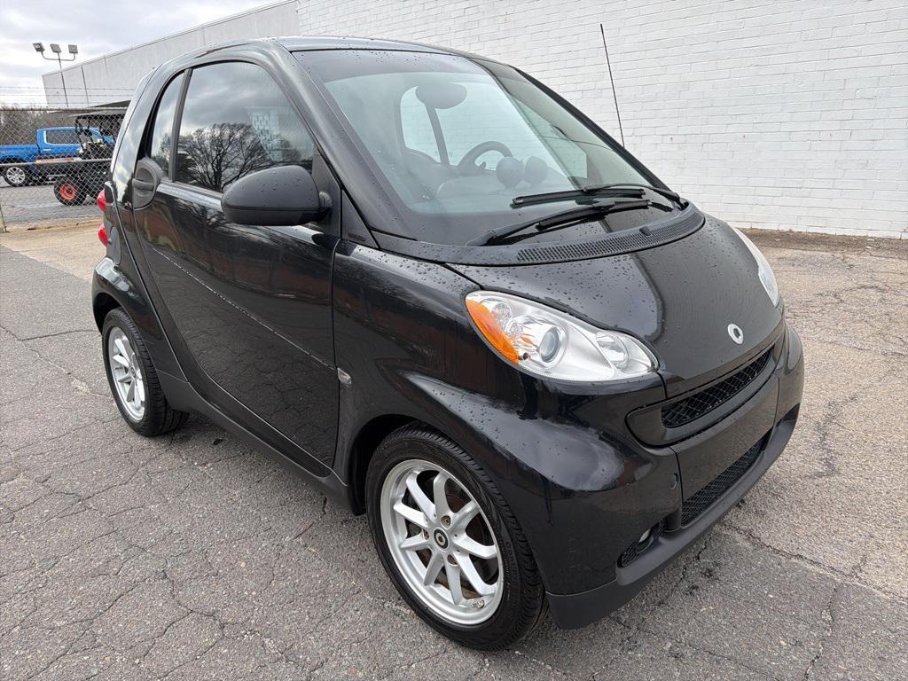 used 2009 smart ForTwo car, priced at $6,798