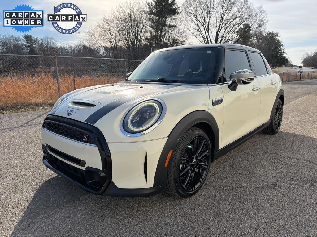 used 2022 MINI Hardtop car, priced at $17,996