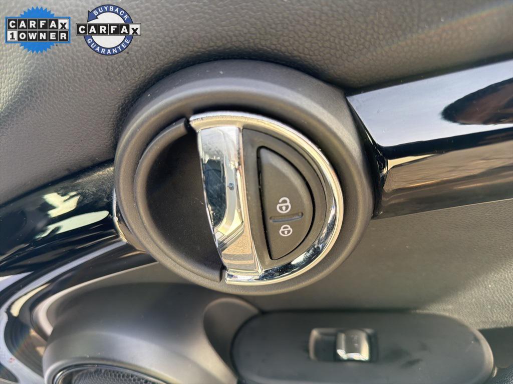 used 2022 MINI Hardtop car, priced at $17,996