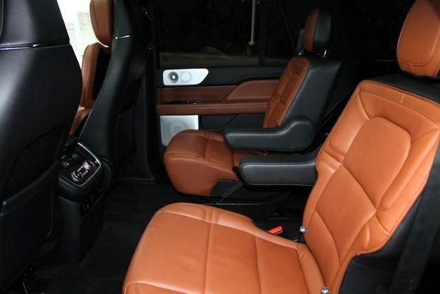 used 2019 Lincoln Navigator L car, priced at $29,998